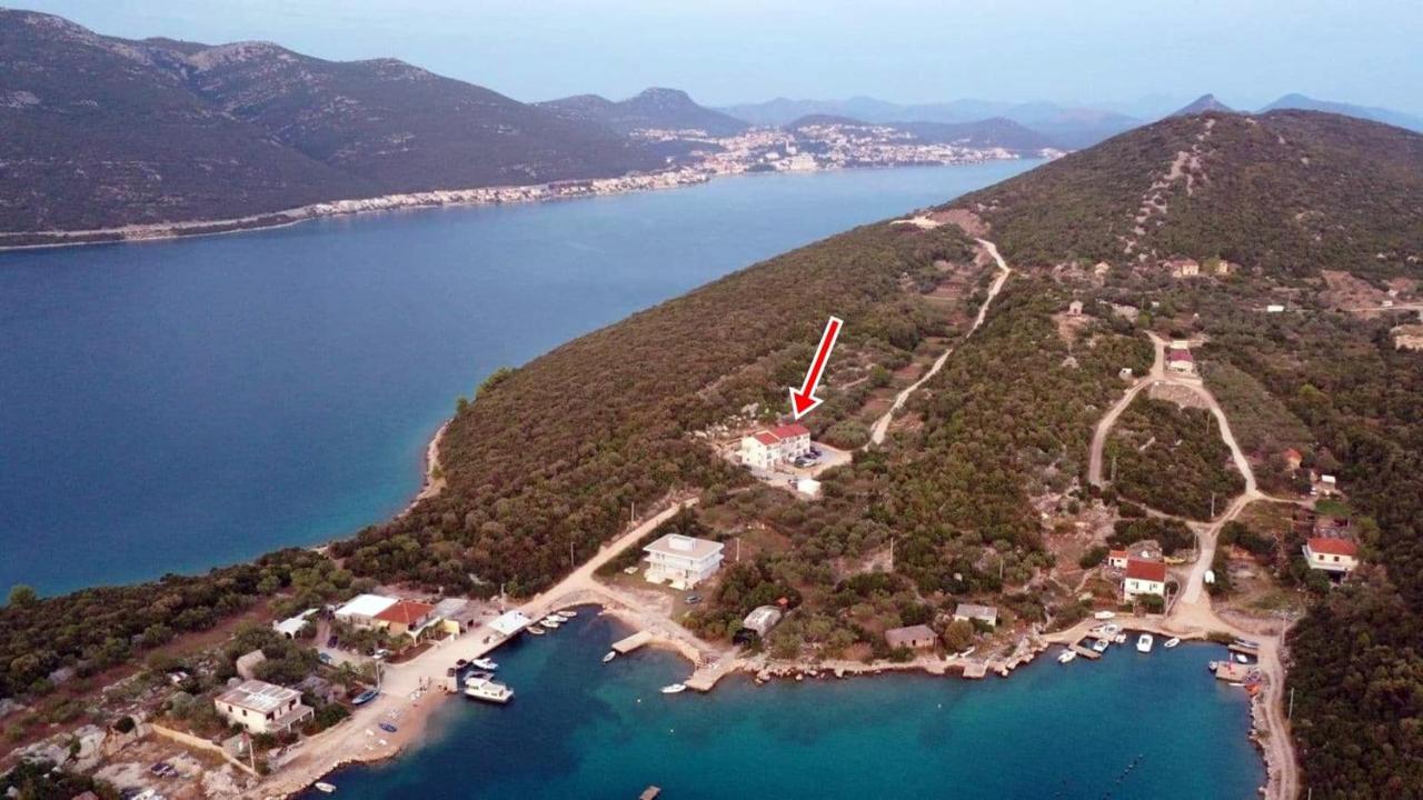 Ferienwohnung Secret Garden Neum Exterior foto