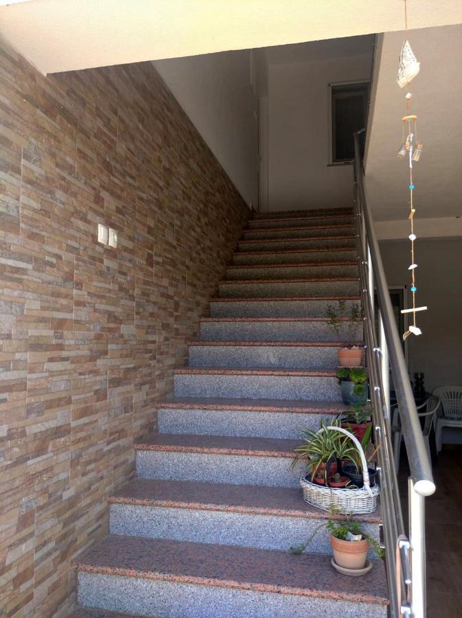 Ferienwohnung Secret Garden Neum Exterior foto